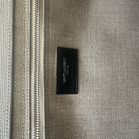 Saint Laurent Rive Gauche tote beige - Picture 9 of 10